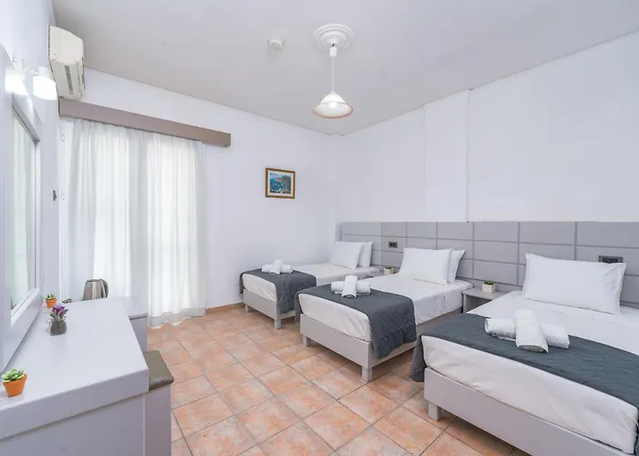 Panorama Hotel 2*